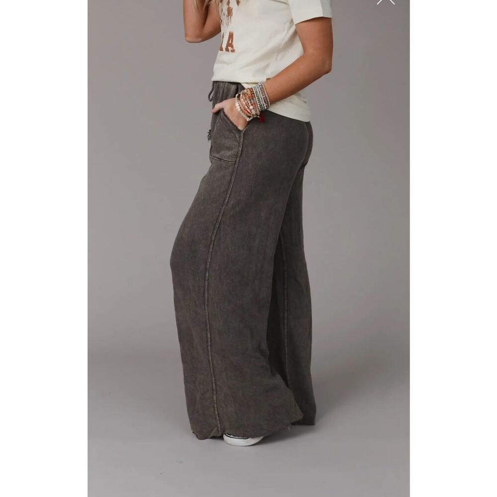 Relaxing Robin Wide Leg Pant - New Charcoal - Picture 3 of 4